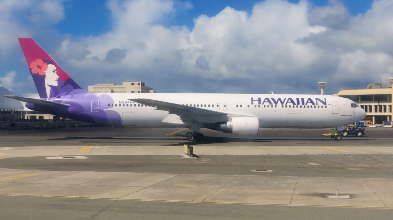 Flying to Hawaii - Tips for a Comfortable Flight - Living in Hawaii